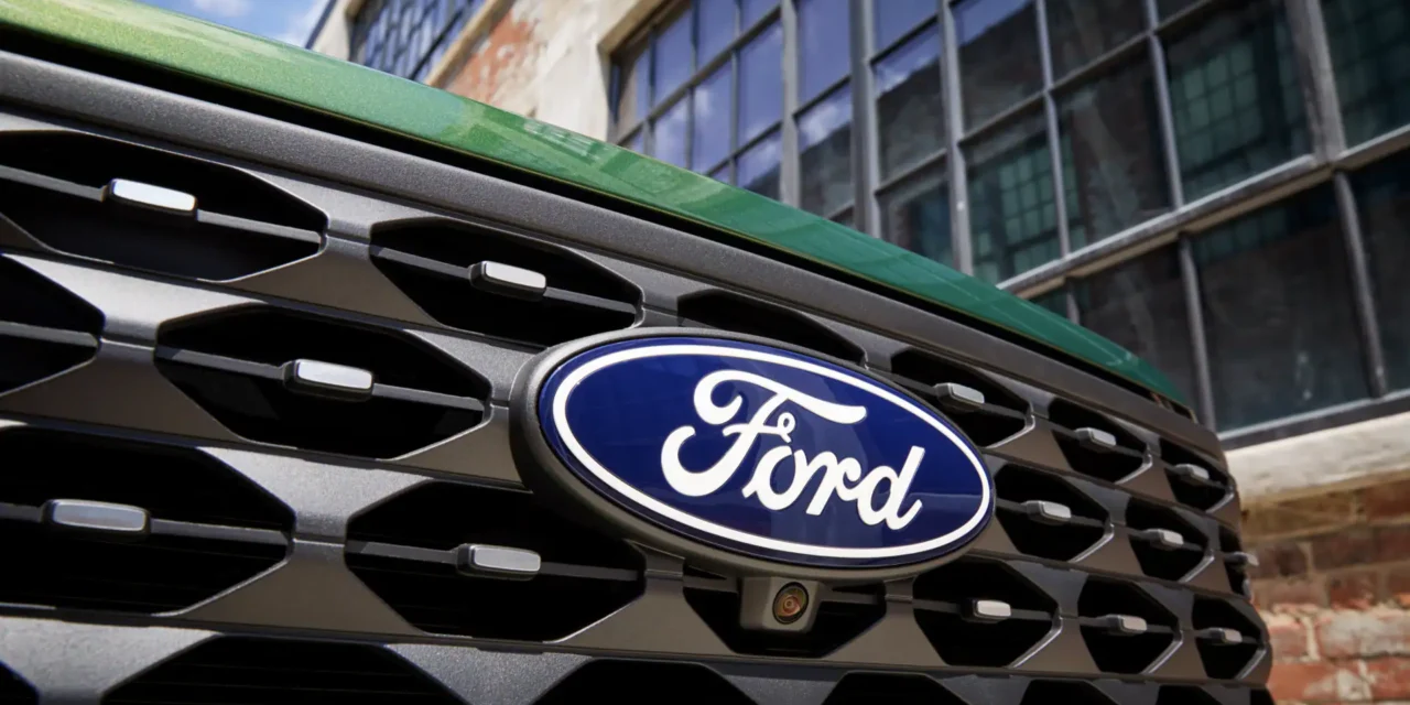 Tamil Nadu State Government Holds Talks with Ford in the US